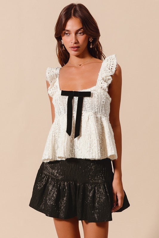 Bulky babydoll ribbon sweater top
