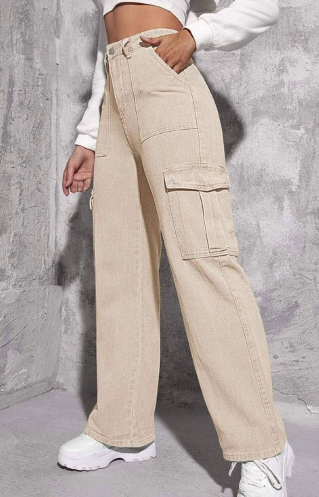 Straight leg high waisted cargo pants
