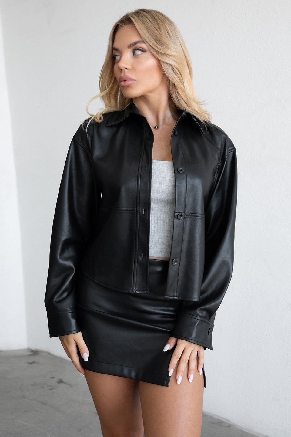 Crop stitched leather jacket