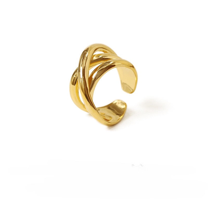 Wire wound gold metal ring