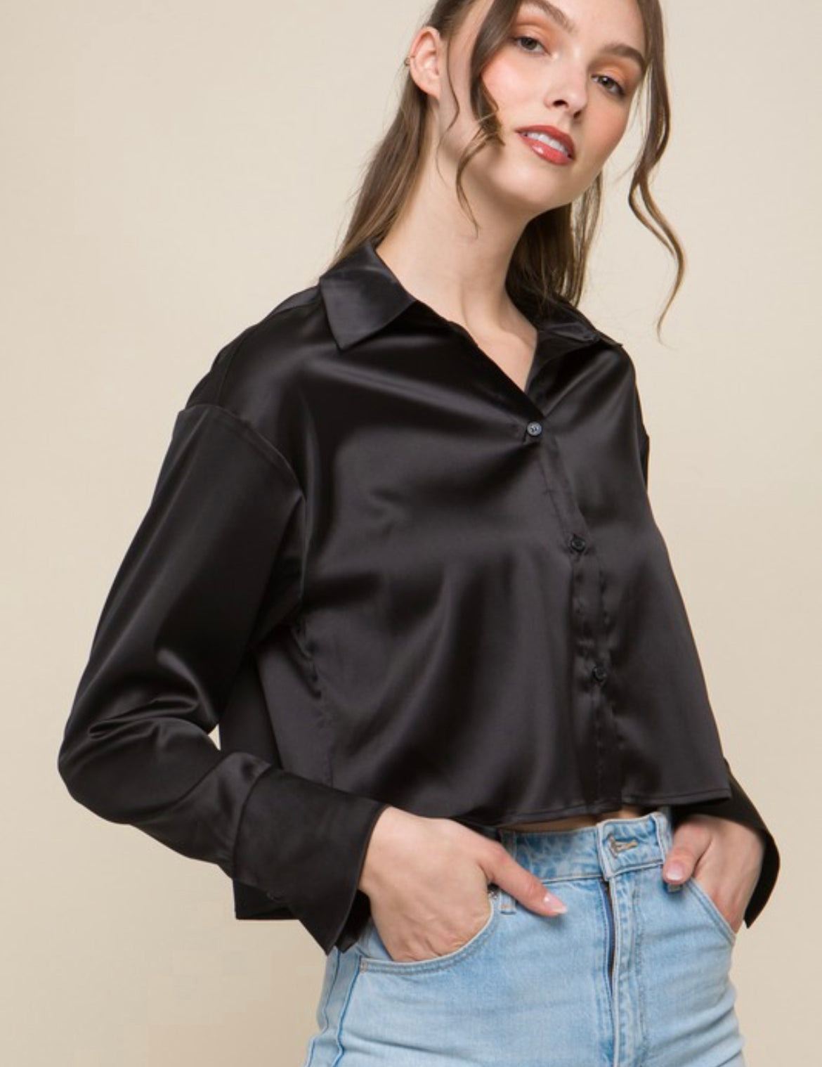 Long sleeve satin cropped button down